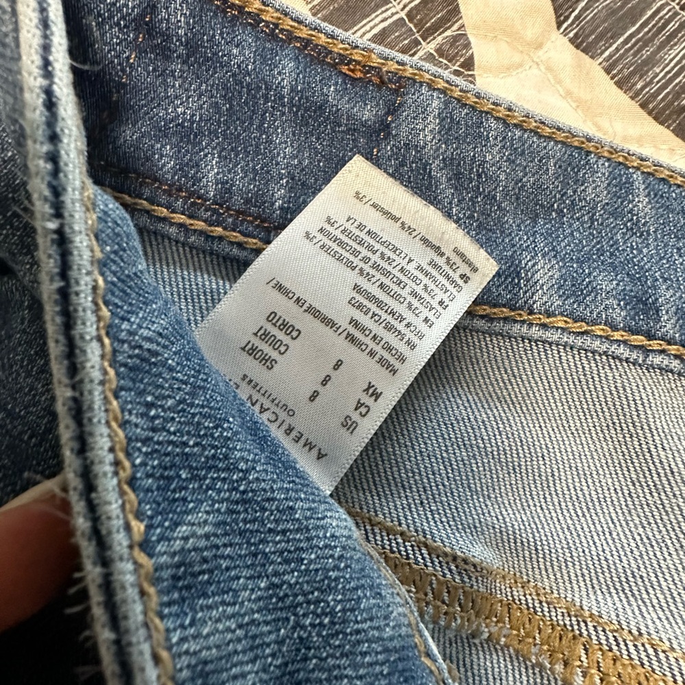 American Eagle Jeans - Picture 3 of 3
